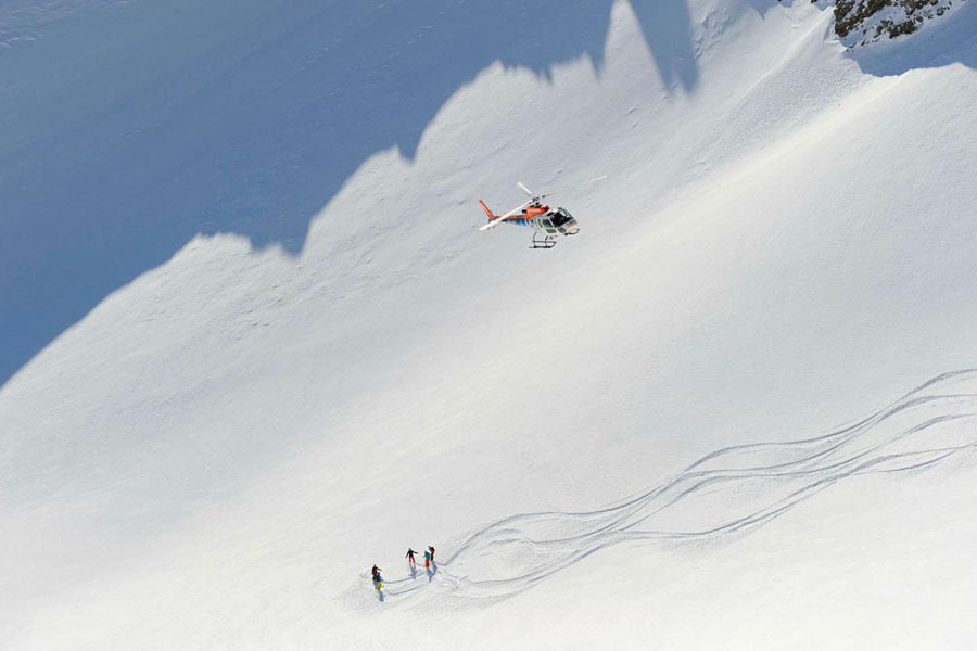 Abenteuer und Adrenalin beim Heliskiing am Arlberg Heliskiing auf den Glertschern des Arlberg